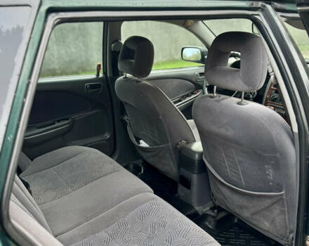 Зеленый Тойота Авенсис, объемом двигателя 2 л и пробегом 472 тыс. км за 3000 $, фото 6 на Automoto.ua