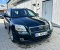 Зелений Тойота Авенсіс, об'ємом двигуна 2 л та пробігом 300 тис. км за 3300 $, фото 1 на Automoto.ua