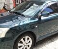 Зеленый Тойота Авенсис, объемом двигателя 1.79 л и пробегом 205 тыс. км за 5800 $, фото 1 на Automoto.ua