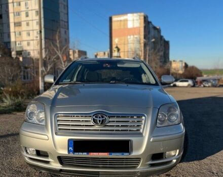 Зеленый Тойота Авенсис, объемом двигателя 2 л и пробегом 331 тыс. км за 2700 $, фото 2 на Automoto.ua