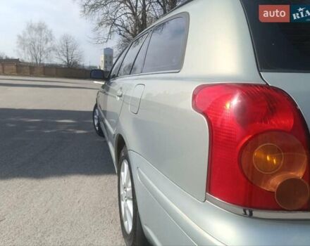 Зеленый Тойота Авенсис, объемом двигателя 1.8 л и пробегом 187 тыс. км за 6100 $, фото 32 на Automoto.ua