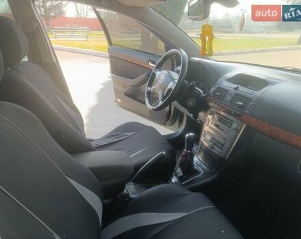 Зеленый Тойота Авенсис, объемом двигателя 1.8 л и пробегом 187 тыс. км за 6100 $, фото 23 на Automoto.ua