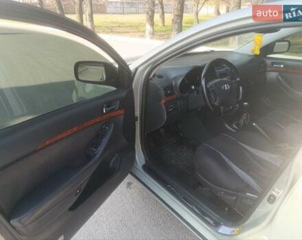 Зеленый Тойота Авенсис, объемом двигателя 1.8 л и пробегом 187 тыс. км за 6100 $, фото 15 на Automoto.ua