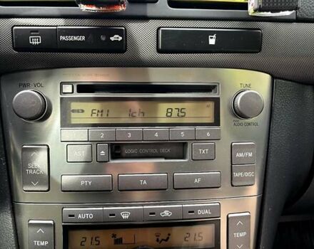 Зелений Тойота Авенсіс, об'ємом двигуна 1.8 л та пробігом 187 тис. км за 4300 $, фото 15 на Automoto.ua