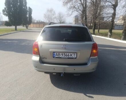 Зелений Тойота Авенсіс, об'ємом двигуна 1.8 л та пробігом 186 тис. км за 5950 $, фото 3 на Automoto.ua