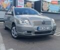 Зеленый Тойота Авенсис, объемом двигателя 2 л и пробегом 285 тыс. км за 5500 $, фото 1 на Automoto.ua