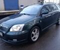 Зеленый Тойота Авенсис, объемом двигателя 2 л и пробегом 325 тыс. км за 2957 $, фото 1 на Automoto.ua