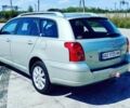 Зеленый Тойота Авенсис, объемом двигателя 2 л и пробегом 215 тыс. км за 6000 $, фото 7 на Automoto.ua
