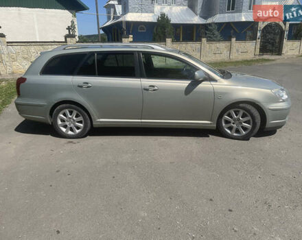 Зеленый Тойота Авенсис, объемом двигателя 2.2 л и пробегом 247 тыс. км за 6100 $, фото 16 на Automoto.ua