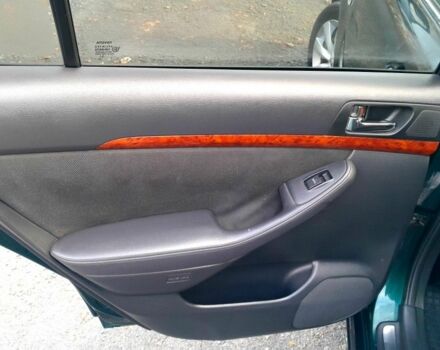 Зелений Тойота Авенсіс, об'ємом двигуна 2 л та пробігом 290 тис. км за 2599 $, фото 4 на Automoto.ua