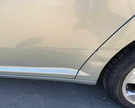 Зеленый Тойота Авенсис, объемом двигателя 2 л и пробегом 233 тыс. км за 6850 $, фото 17 на Automoto.ua