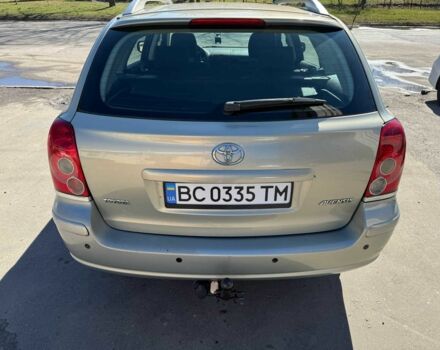 Зеленый Тойота Авенсис, объемом двигателя 2 л и пробегом 233 тыс. км за 6850 $, фото 5 на Automoto.ua
