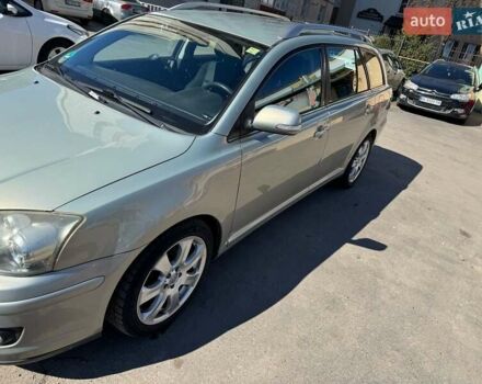 Зеленый Тойота Авенсис, объемом двигателя 2.01 л и пробегом 231 тыс. км за 6550 $, фото 3 на Automoto.ua