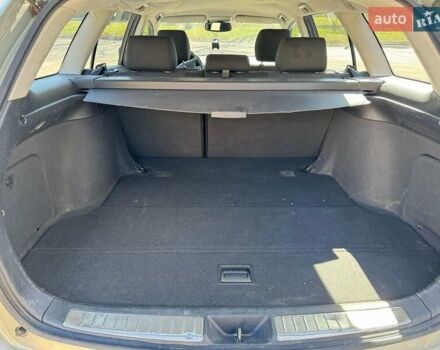 Зеленый Тойота Авенсис, объемом двигателя 2.01 л и пробегом 231 тыс. км за 6550 $, фото 7 на Automoto.ua