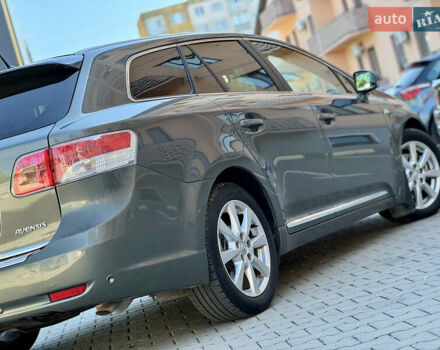 Зеленый Тойота Авенсис, объемом двигателя 2.2 л и пробегом 320 тыс. км за 8800 $, фото 19 на Automoto.ua