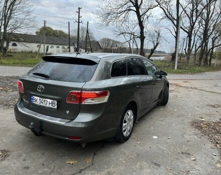 Зеленый Тойота Авенсис, объемом двигателя 2 л и пробегом 277 тыс. км за 8500 $, фото 14 на Automoto.ua