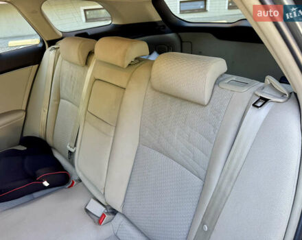 Зеленый Тойота Авенсис, объемом двигателя 2.2 л и пробегом 320 тыс. км за 8800 $, фото 28 на Automoto.ua