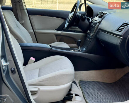 Зеленый Тойота Авенсис, объемом двигателя 2.2 л и пробегом 320 тыс. км за 8800 $, фото 35 на Automoto.ua