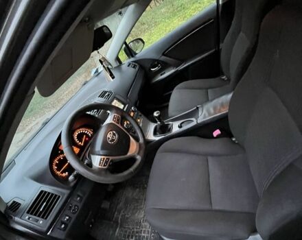 Зеленый Тойота Авенсис, объемом двигателя 2 л и пробегом 277 тыс. км за 8500 $, фото 5 на Automoto.ua