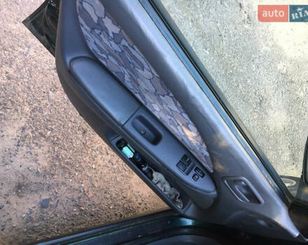 Зеленый Тойота Авенсис, объемом двигателя 1.8 л и пробегом 545 тыс. км за 2600 $, фото 11 на Automoto.ua