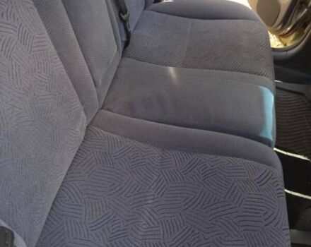 Зелений Тойота Авенсіс, об'ємом двигуна 1.76 л та пробігом 323 тис. км за 4400 $, фото 10 на Automoto.ua