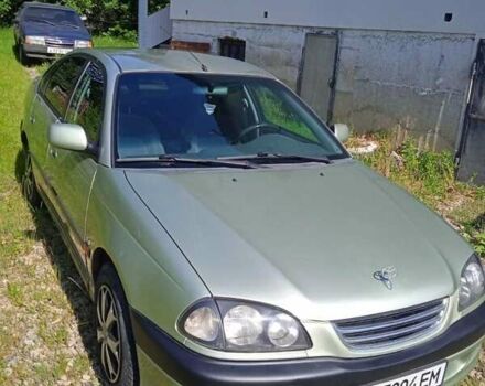 Зелений Тойота Авенсіс, об'ємом двигуна 1.76 л та пробігом 323 тис. км за 4400 $, фото 2 на Automoto.ua