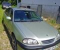 Зелений Тойота Авенсіс, об'ємом двигуна 1.76 л та пробігом 323 тис. км за 4400 $, фото 2 на Automoto.ua