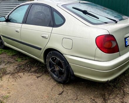 Зеленый Тойота Авенсис, объемом двигателя 1.8 л и пробегом 420 тыс. км за 2999 $, фото 4 на Automoto.ua