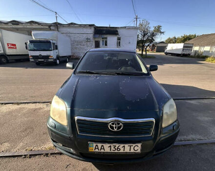 Зеленый Тойота Авенсис, объемом двигателя 1.79 л и пробегом 315 тыс. км за 4250 $, фото 1 на Automoto.ua