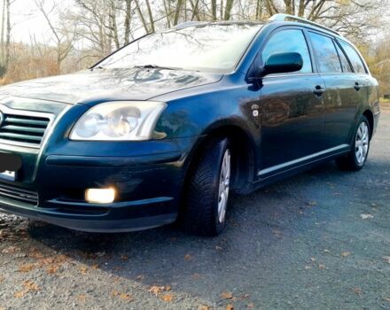 Зелений Тойота Авенсіс, об'ємом двигуна 2 л та пробігом 290 тис. км за 2599 $, фото 1 на Automoto.ua