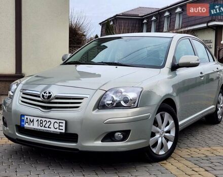 Зелений Тойота Авенсіс, об'ємом двигуна 1.79 л та пробігом 96 тис. км за 8800 $, фото 1 на Automoto.ua