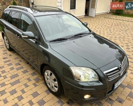 Зеленый Тойота Авенсис, объемом двигателя 2.23 л и пробегом 321 тыс. км за 5200 $, фото 1 на Automoto.ua