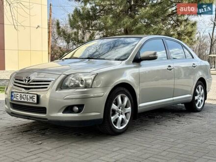 Тойота Авенсис 2008 в Днепре (Днепропетровске) на Automoto.ua Зеленый Тойота Авенсис, объемом двигателя 2 л и пробегом 197 тыс. км за 6500 $, фото 1 на Automoto.ua