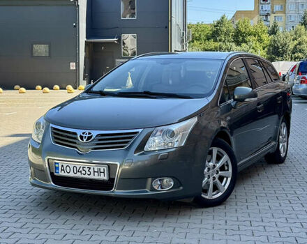 Зеленый Тойота Авенсис, объемом двигателя 2.2 л и пробегом 320 тыс. км за 8800 $, фото 1 на Automoto.ua