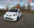 Белый Тойота Айго, объемом двигателя 1 л и пробегом 111 тыс. км за 4300 $, фото 5 на Automoto.ua