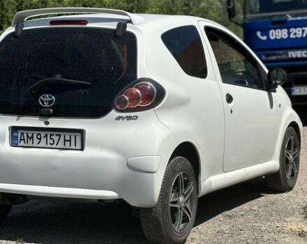 Тойота Айго 2009 в Житомире на Automoto.ua Белый Тойота Айго, объемом двигателя 1 л и пробегом 109 тыс. км за 3700 $, фото 4 на Automoto.ua