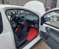 Белый Тойота Айго, объемом двигателя 1 л и пробегом 147 тыс. км за 4800 $, фото 3 на Automoto.ua