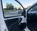 Білий Тойота Айго, об'ємом двигуна 1 л та пробігом 85 тис. км за 5400 $, фото 4 на Automoto.ua