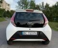 Білий Тойота Айго, об'ємом двигуна 1 л та пробігом 104 тис. км за 7300 $, фото 3 на Automoto.ua
