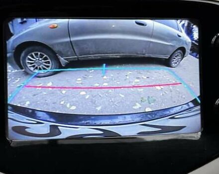 Белый Тойота Айго, объемом двигателя 1 л и пробегом 65 тыс. км за 10000 $, фото 15 на Automoto.ua