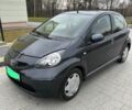 Черный Тойота Айго, объемом двигателя 1 л и пробегом 160 тыс. км за 3500 $, фото 1 на Automoto.ua