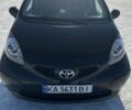 Черный Тойота Айго, объемом двигателя 1 л и пробегом 220 тыс. км за 4800 $, фото 1 на Automoto.ua