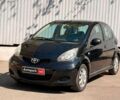 Чорний Тойота Айго, об'ємом двигуна 1 л та пробігом 204 тис. км за 4351 $, фото 1 на Automoto.ua