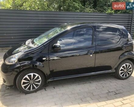 Чорний Тойота Айго, об'ємом двигуна 1 л та пробігом 170 тис. км за 4550 $, фото 2 на Automoto.ua