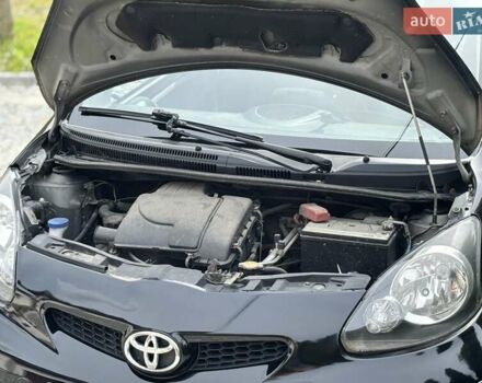 Чорний Тойота Айго, об'ємом двигуна 1 л та пробігом 167 тис. км за 5150 $, фото 8 на Automoto.ua
