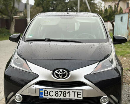 Чорний Тойота Айго, об'ємом двигуна 1 л та пробігом 116 тис. км за 7200 $, фото 2 на Automoto.ua
