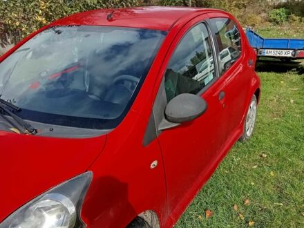 Черный Тойота Айго, объемом двигателя 0 л и пробегом 130 тыс. км за 3200 $, фото 1 на Automoto.ua