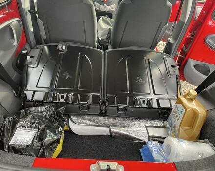 Красный Тойота Айго, объемом двигателя 1 л и пробегом 60 тыс. км за 3541 $, фото 16 на Automoto.ua