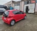 Красный Тойота Айго, объемом двигателя 1 л и пробегом 182 тыс. км за 4300 $, фото 2 на Automoto.ua