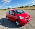Червоний Тойота Айго, об'ємом двигуна 1 л та пробігом 82 тис. км за 4200 $, фото 1 на Automoto.ua